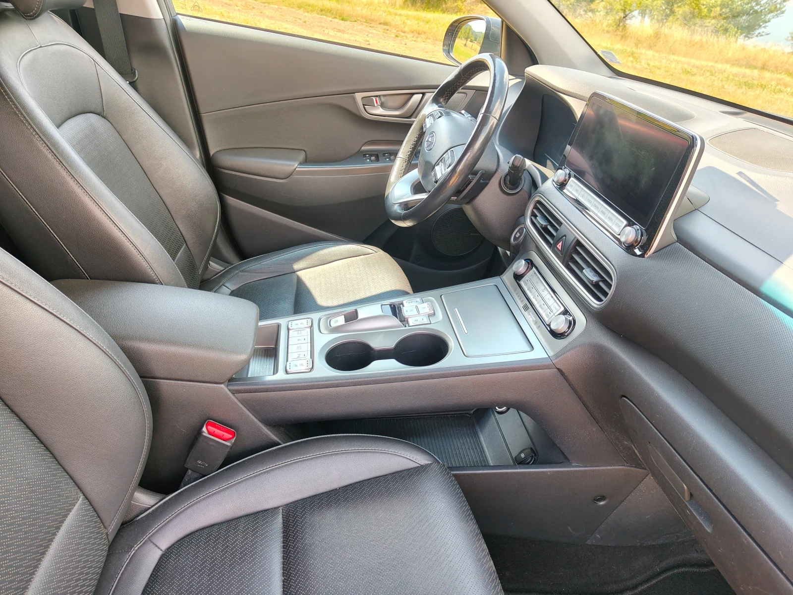 Hyundai Kona 64kw, снимка 10 - Автомобили и джипове - 55609600