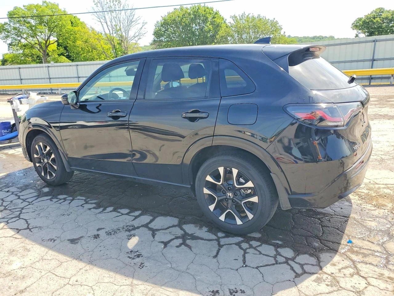 Honda Hr-v 2.0* EXL* AWD* КОЖА* ПОДГРЕВ* ШИБИДАХ* КАМЕРА* , снимка 2 - Автомобили и джипове - 55691289