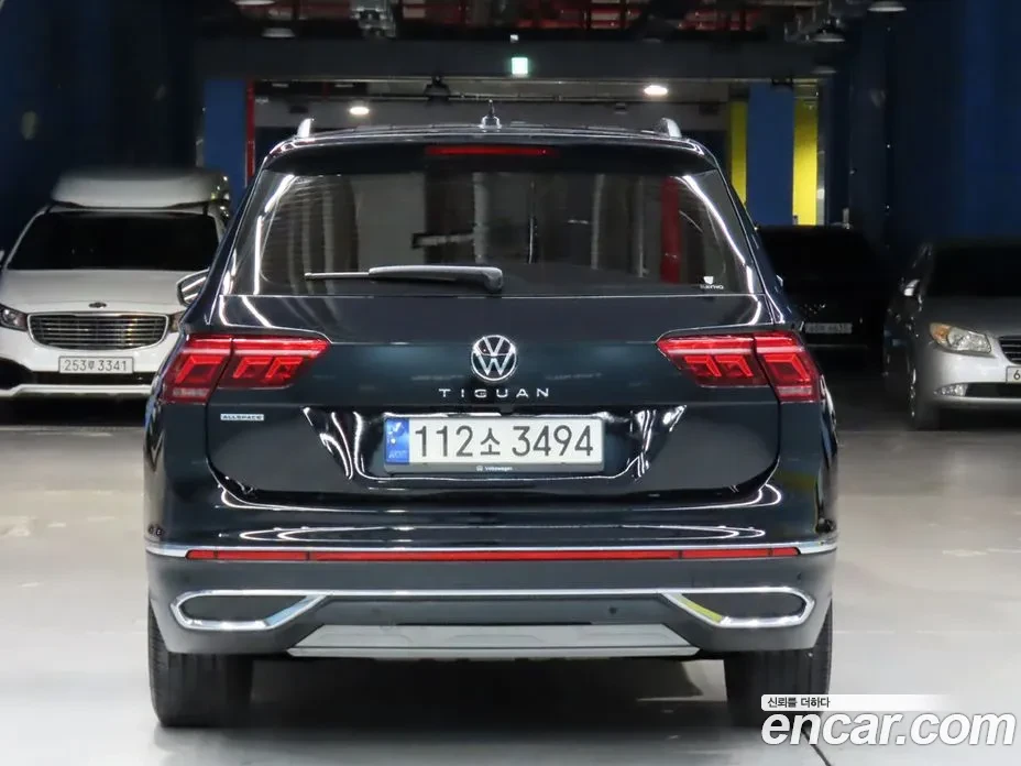 VW Tiguan PRESTIGE , снимка 2 - Автомобили и джипове - 55771564