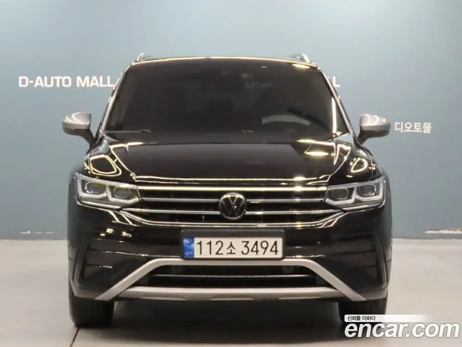 VW Tiguan PRESTIGE , снимка 3 - Автомобили и джипове - 55771564