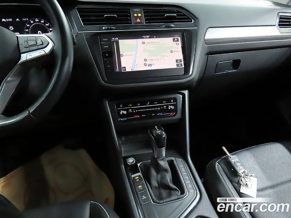 VW Tiguan PRESTIGE , снимка 12 - Автомобили и джипове - 55771564