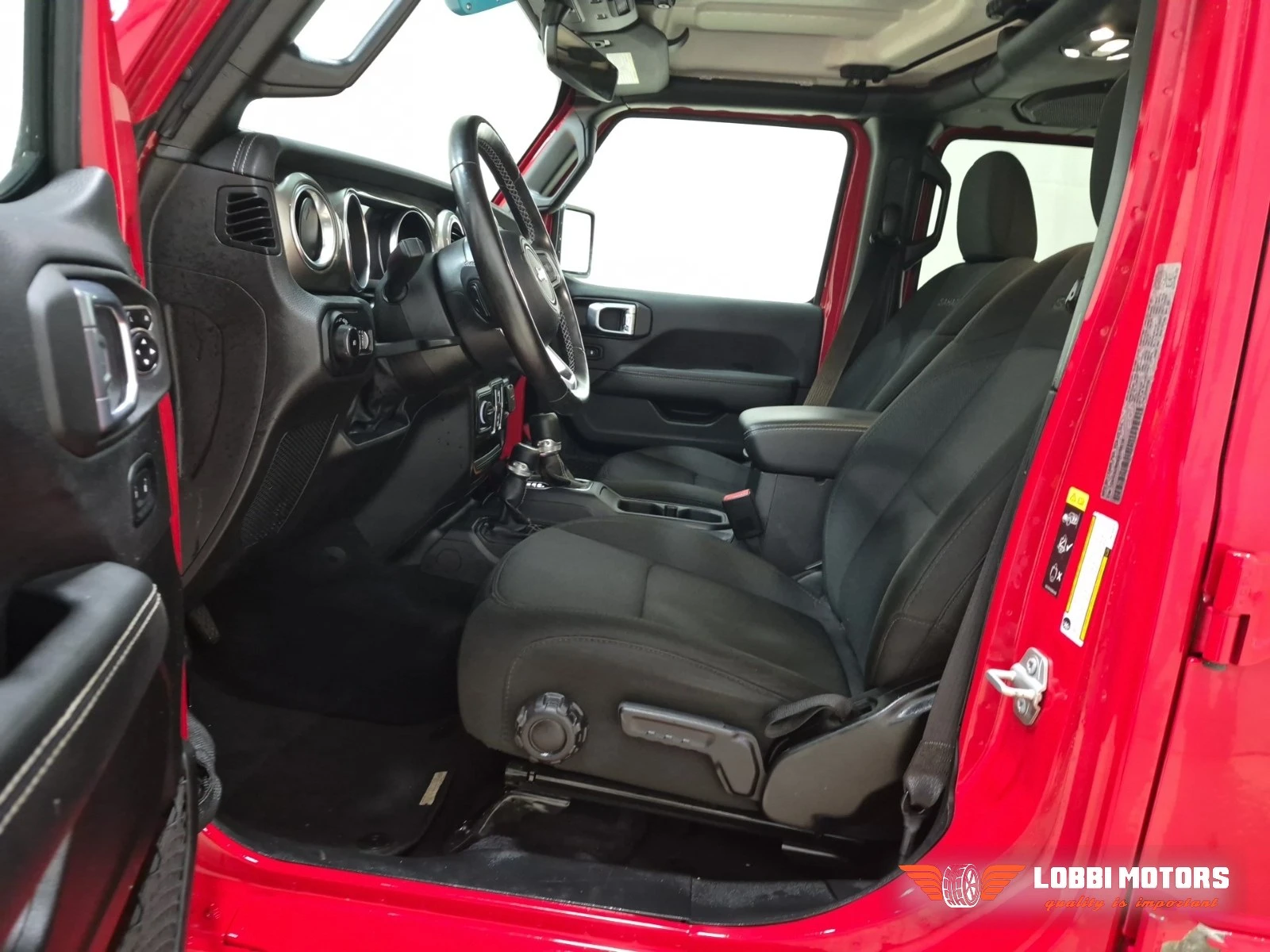 Jeep Wrangler, снимка 5 - Автомобили и джипове - 55955763