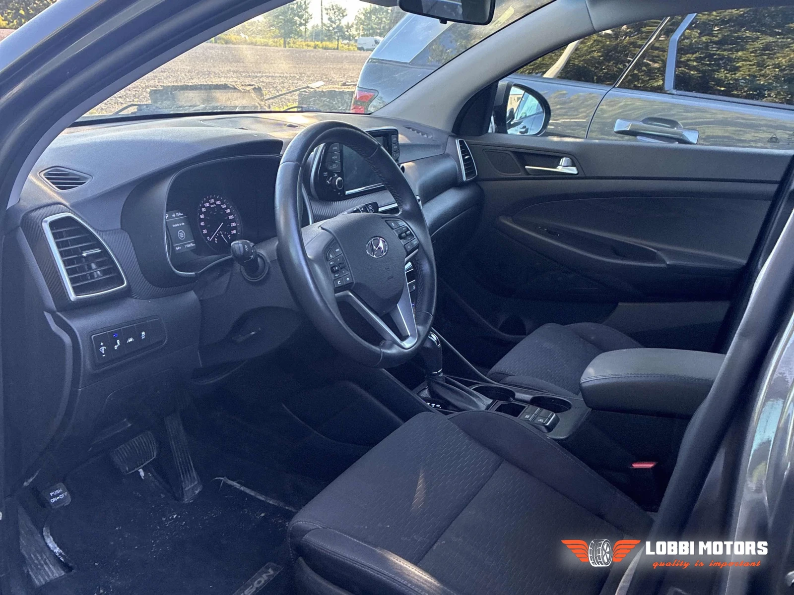 Hyundai Tucson, снимка 5 - Автомобили и джипове - 56033585