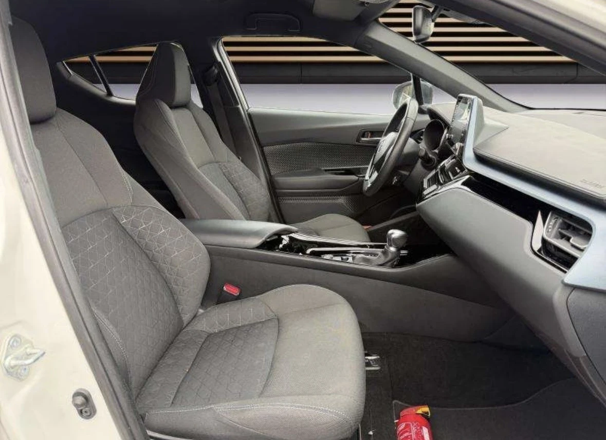 Toyota C-HR 2.0 Hybrid 184��. �������� � ��������  | Mobile.bg � ����������� 11