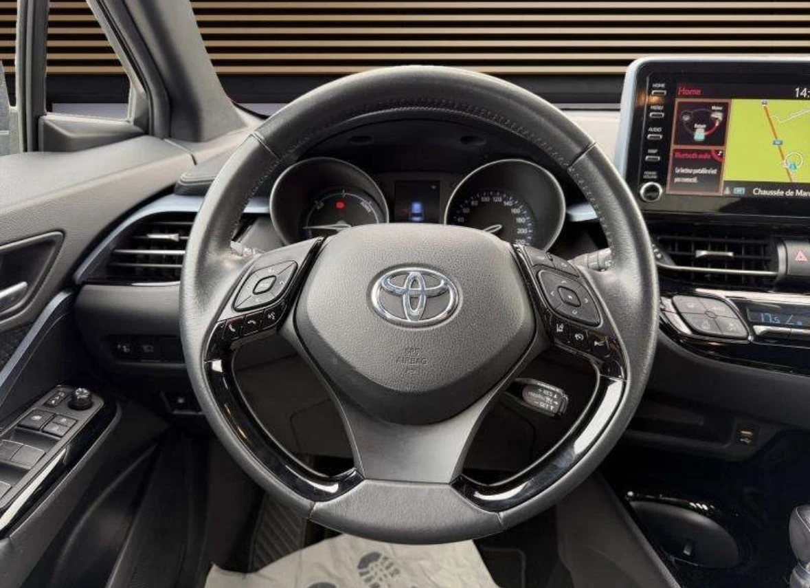 Toyota C-HR 2.0 Hybrid 184��. �������� � ��������  | Mobile.bg � ����������� 15
