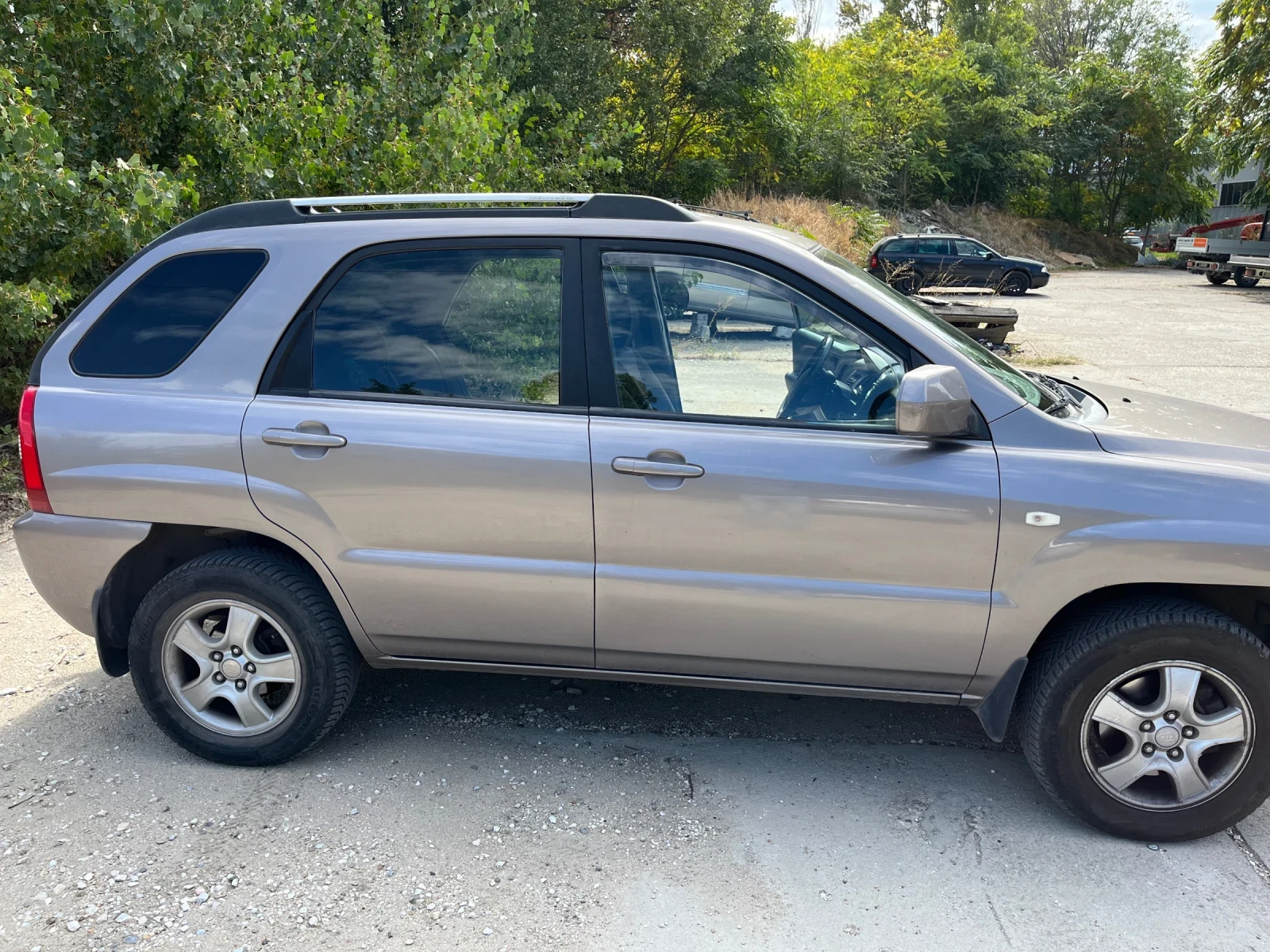 Kia Sportage, снимка 4 - Автомобили и джипове - 56310023