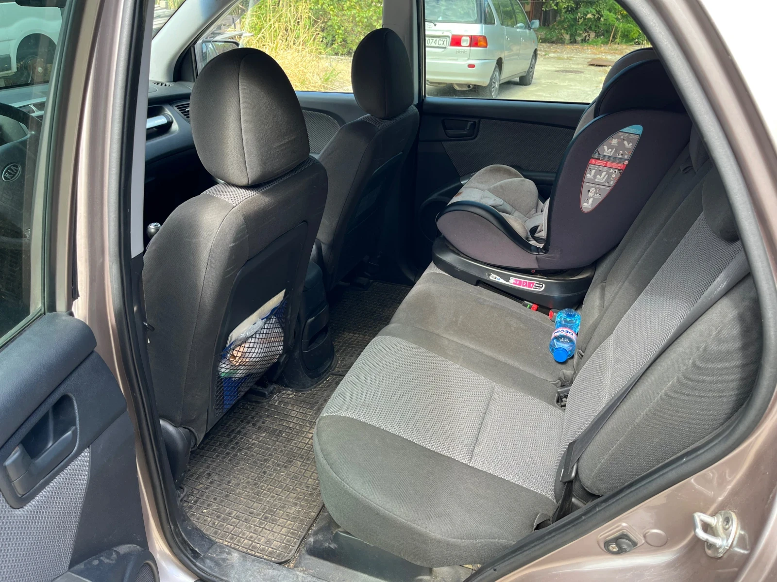 Kia Sportage, снимка 5 - Автомобили и джипове - 56310023