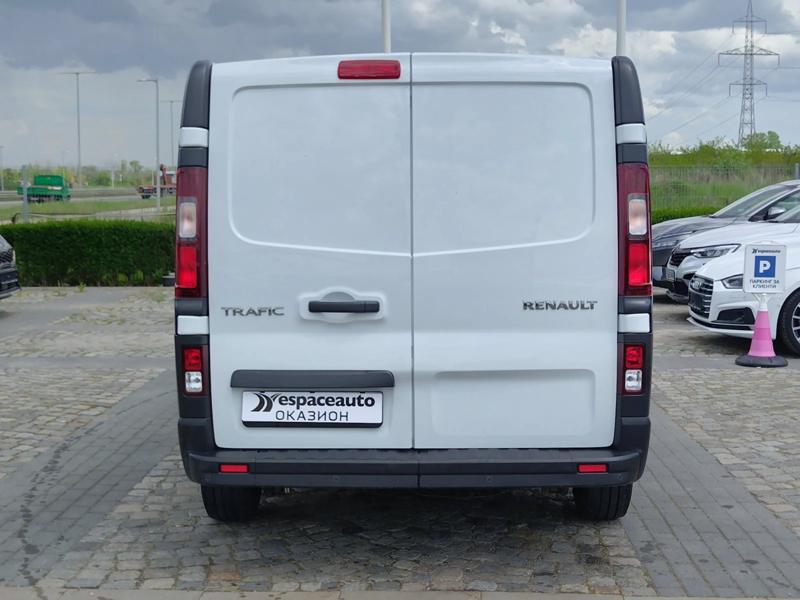 Renault Trafic 2.0dCi/120к.с./L2H1, снимка 5 - Бусове и автобуси - 54508512