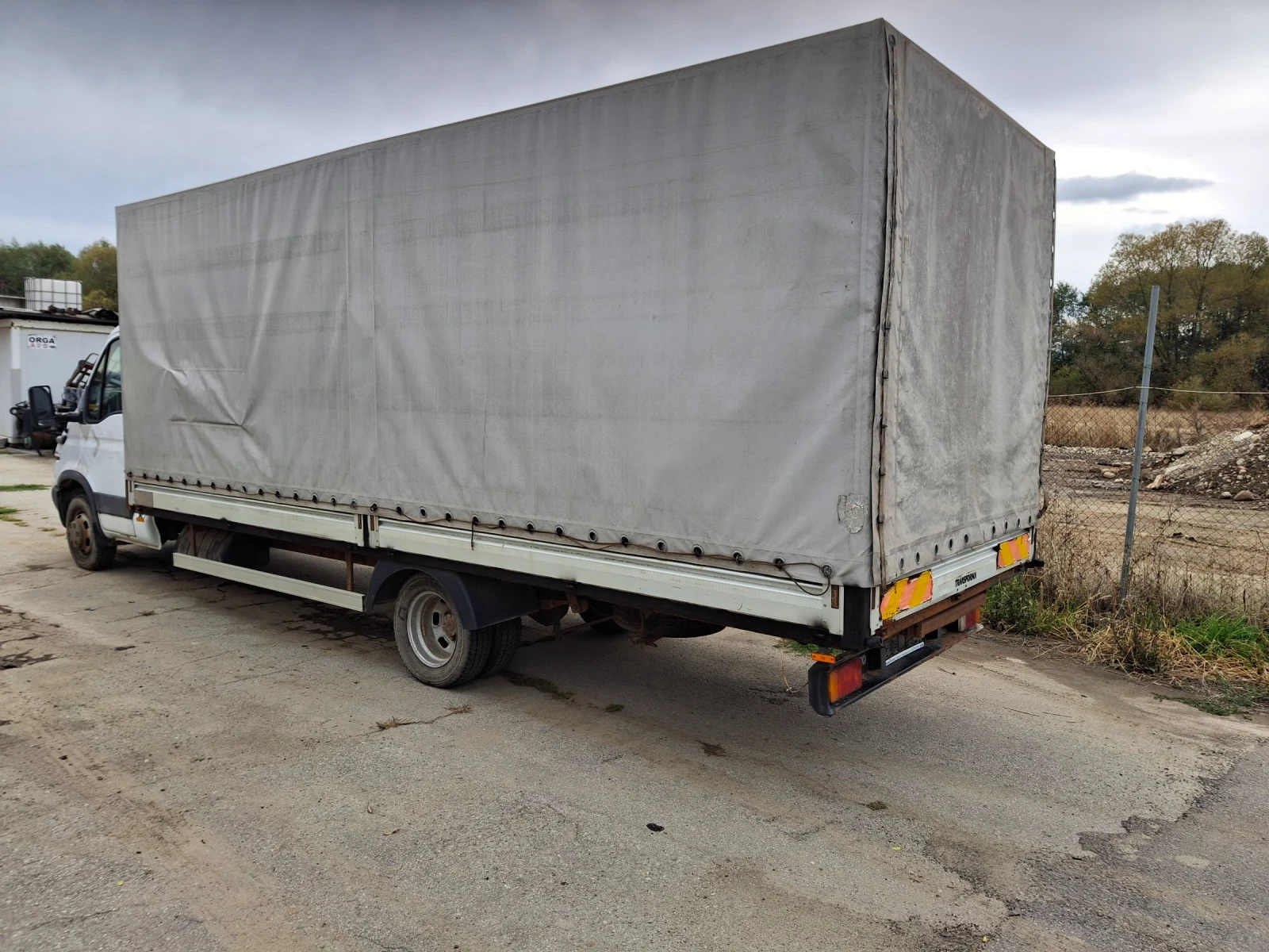 Iveco Daily Бордови, снимка 3 - Бусове и автобуси - 56705368