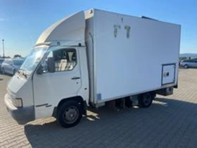 Nissan Trade 3.0D МАГАЗИН, снимка 2