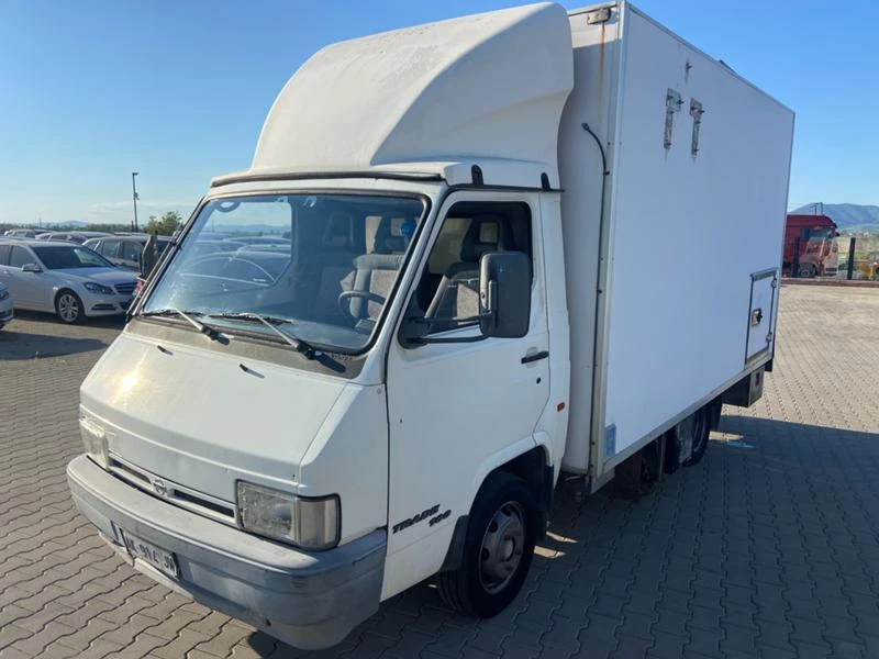 Nissan Trade 3.0D МАГАЗИН, снимка 1 - Камиони - 37977880