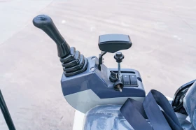 Багер ZETTRA Z15, снимка 12