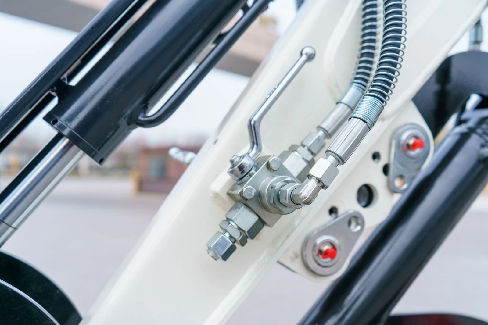 Багер ZETTRA Z15, снимка 9 - Индустриална техника - 53988628