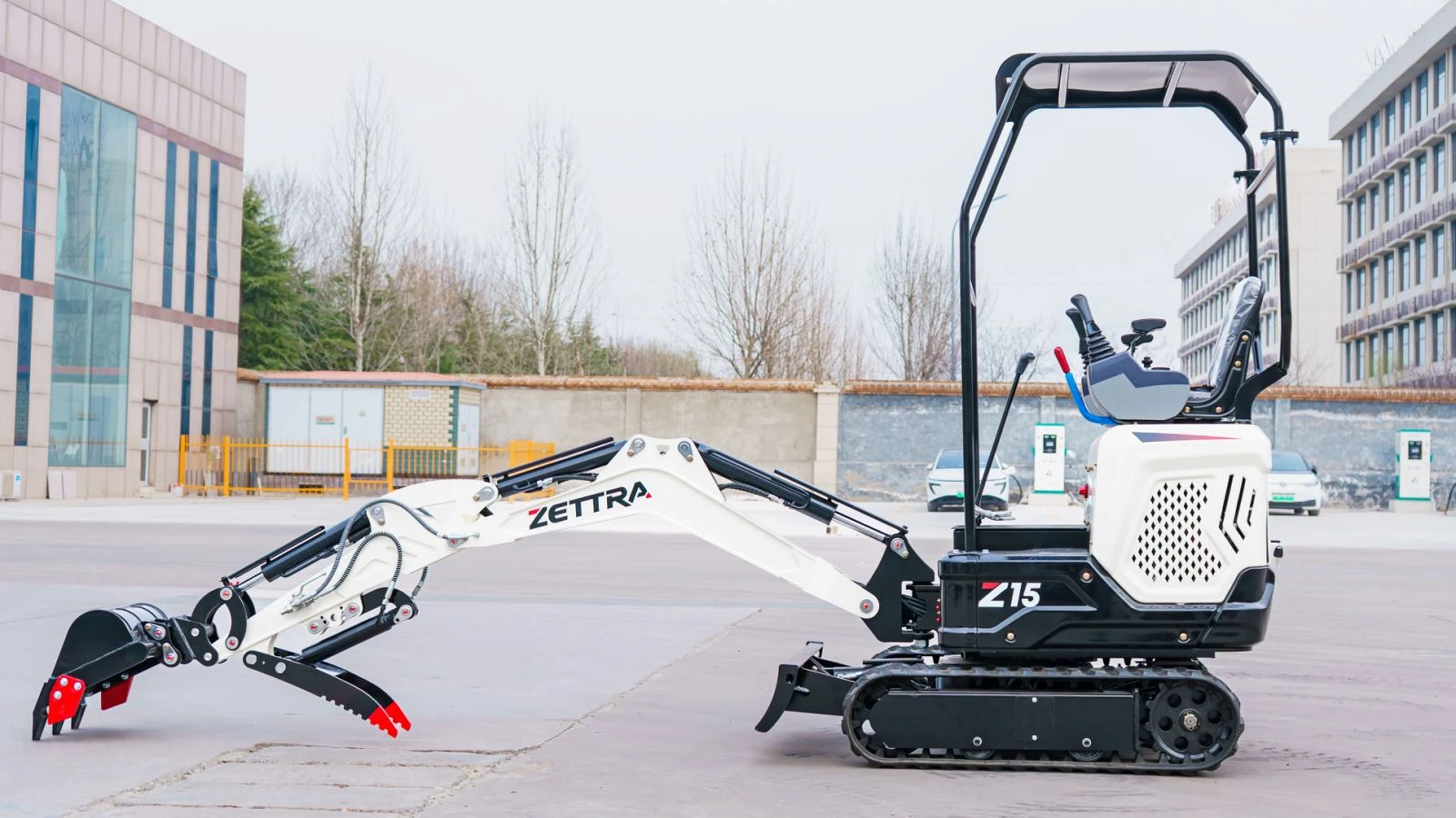 Багер ZETTRA Z15, снимка 2 - Индустриална техника - 53988628