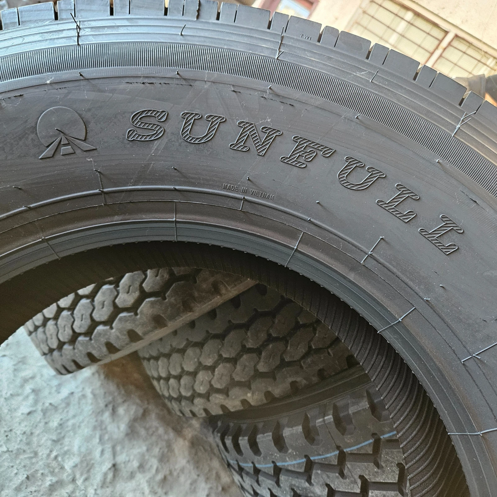���� 315/70R22.5 | Mobile.bg � ����������� 8