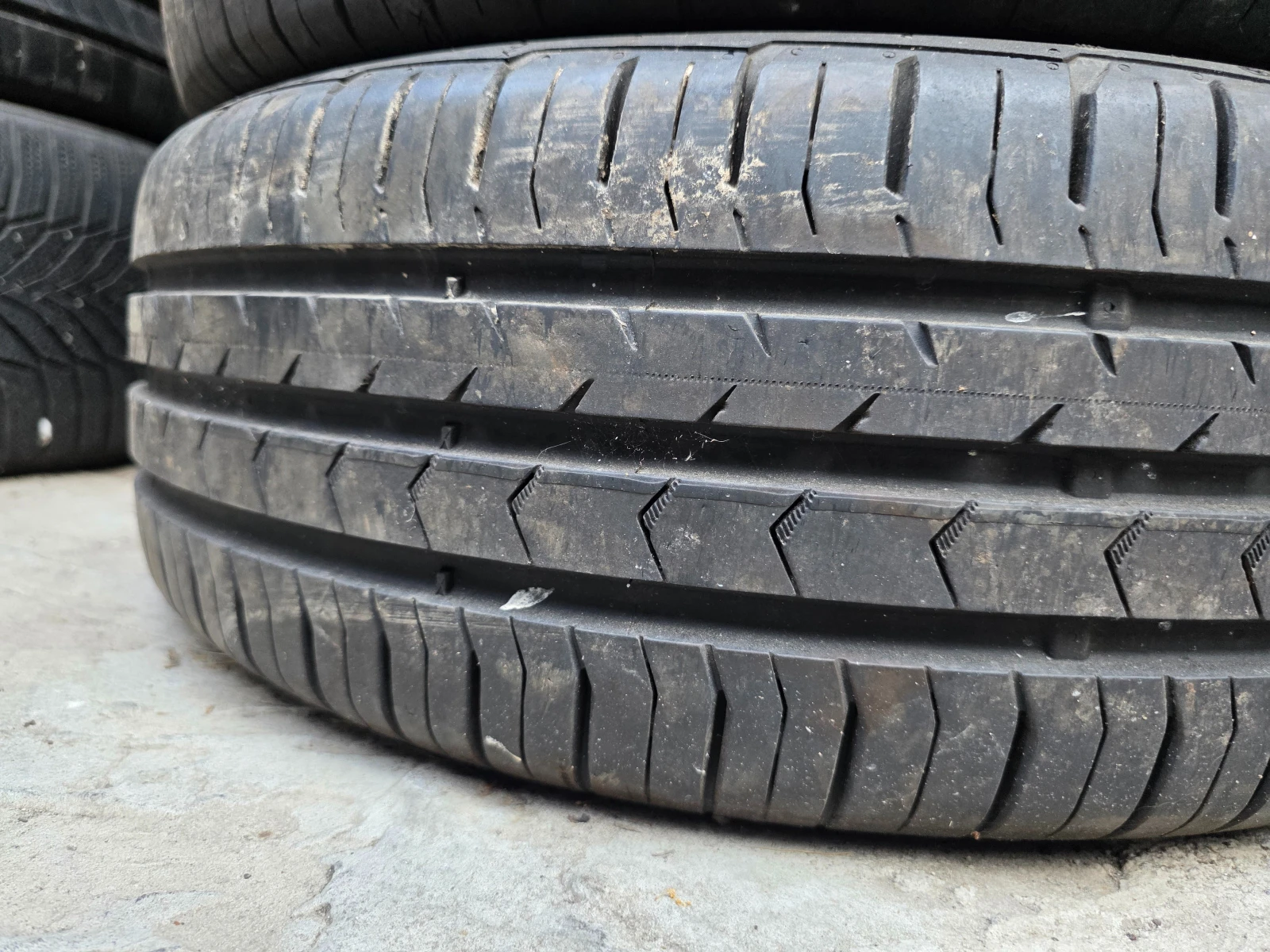 Гуми Летни 185/60R15, снимка 5 - Гуми и джанти - 55478396