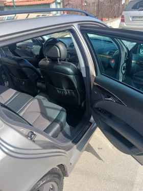 Mercedes-Benz E 200 Авангард, снимка 12