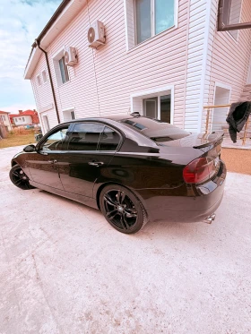 BMW 330, снимка 8