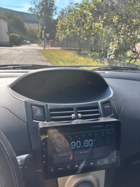 Toyota Yaris, снимка 7