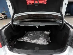 Mercedes-Benz E 300 Elegance - 8267 € / 16168.85 лв. - 62921417 17