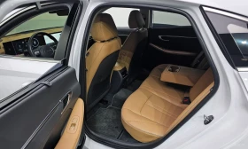 Hyundai Sonata HYBRID* FULL* BOSE* 50000KM!!! - 26500 € / 51829.49 лв. - 93639020 12