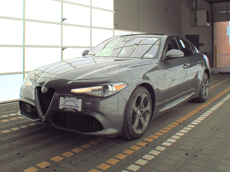 Alfa Romeo Giulia 4x4 КРАЙНА ЦЕНА, снимка 1 - Автомобили и джипове - 47927592