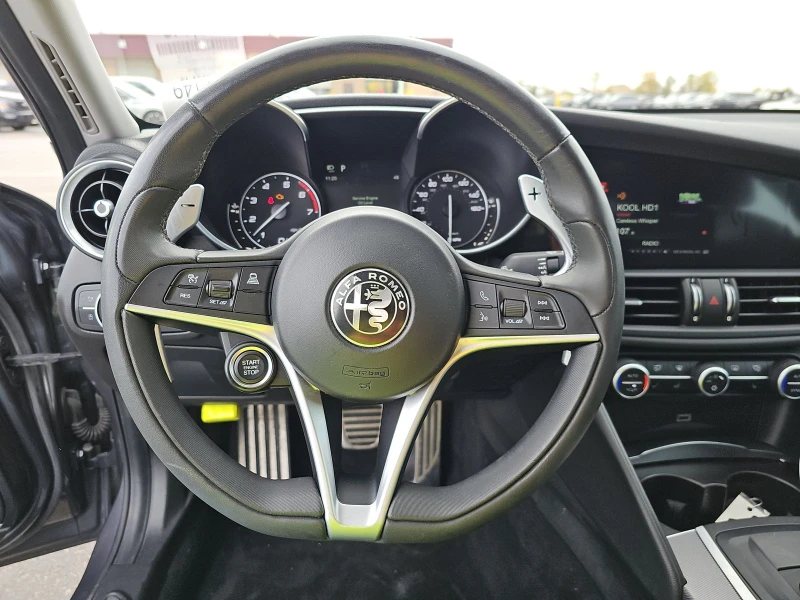 Alfa Romeo Giulia 4x4 КРАЙНА ЦЕНА, снимка 8 - Автомобили и джипове - 47927592