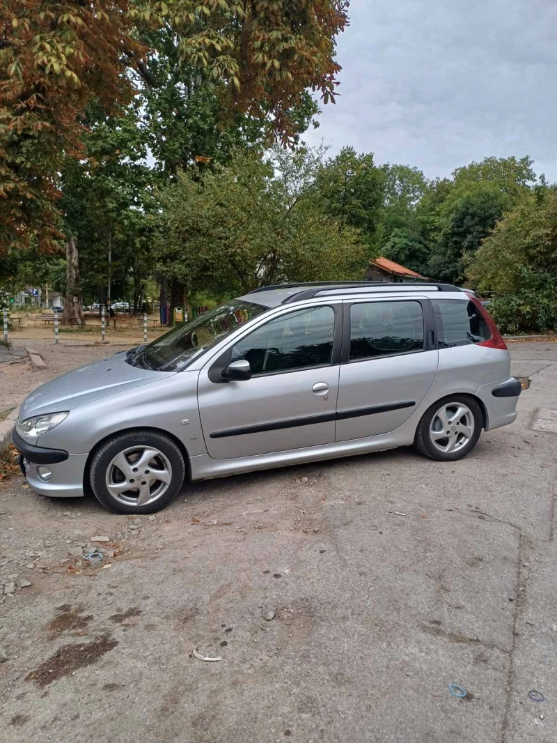 Peugeot 206 2.0 HDI XS, снимка 3 - Автомобили и джипове - 52011032