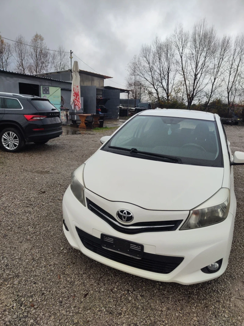 Toyota Yaris 1.0 EVRO 5B