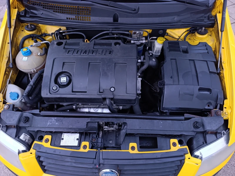 Fiat Stilo, снимка 10 - Автомобили и джипове - 52694846