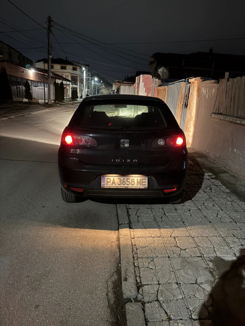 Seat Ibiza 1.2, снимка 11 - Автомобили и джипове - 52912857