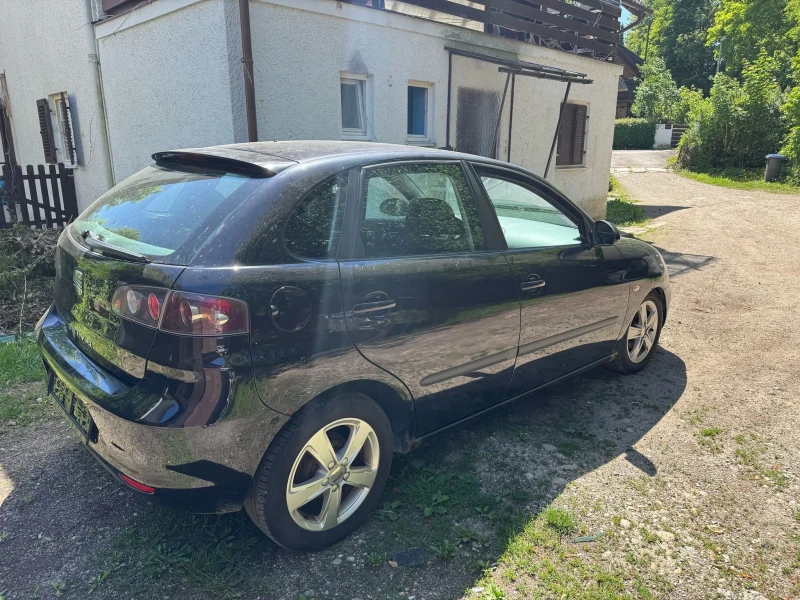 Seat Ibiza 1.2, снимка 6 - Автомобили и джипове - 52912857