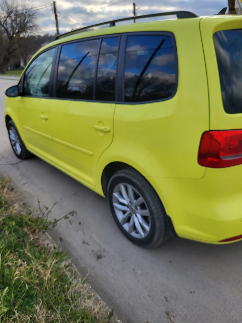 VW Touran 1.4, снимка 5 - Автомобили и джипове - 53010769