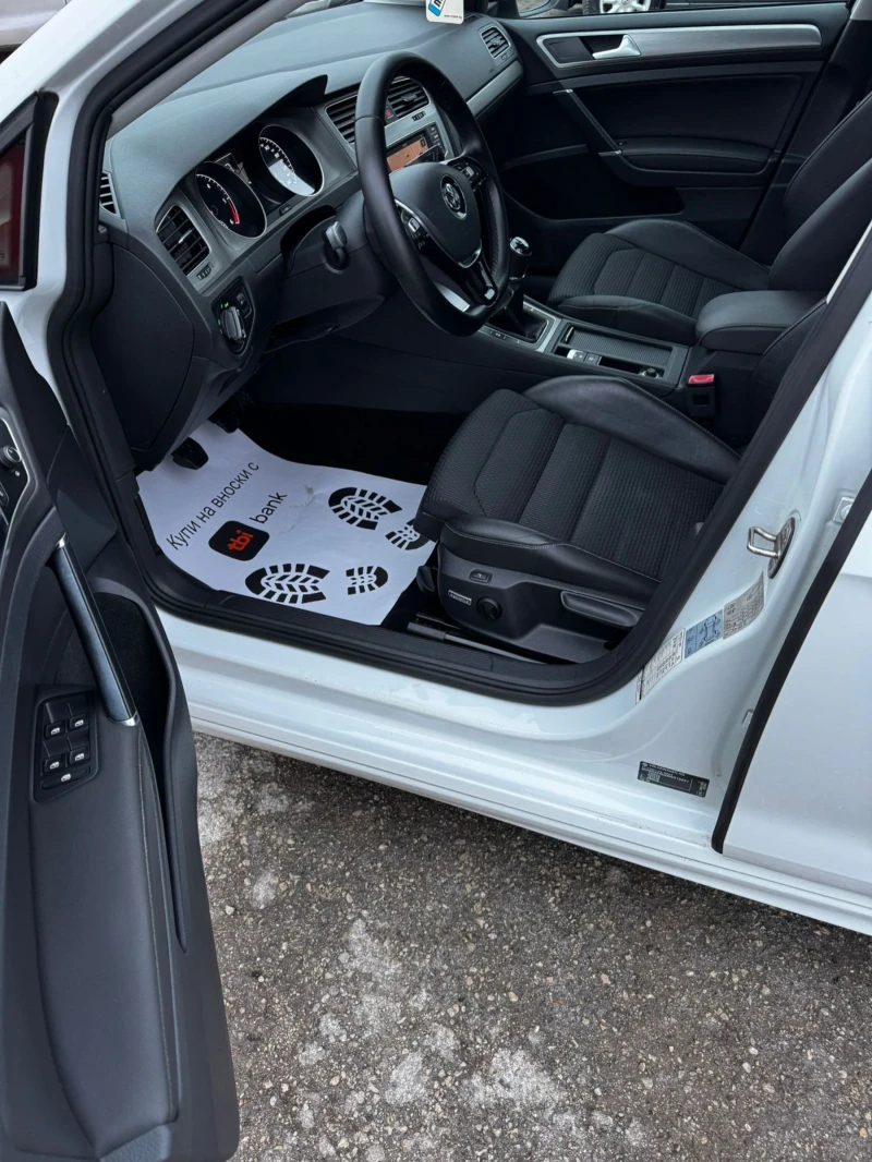 VW Golf Vll, R-LINE, НАВИГАЦИЯ, МУЛТИ ВОЛАН, EURO 6, снимка 8 - Автомобили и джипове - 53014702