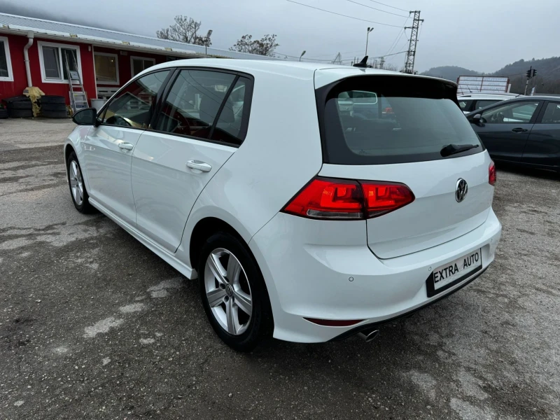 VW Golf Vll, R-LINE, НАВИГАЦИЯ, МУЛТИ ВОЛАН, EURO 6, снимка 2 - Автомобили и джипове - 53014702