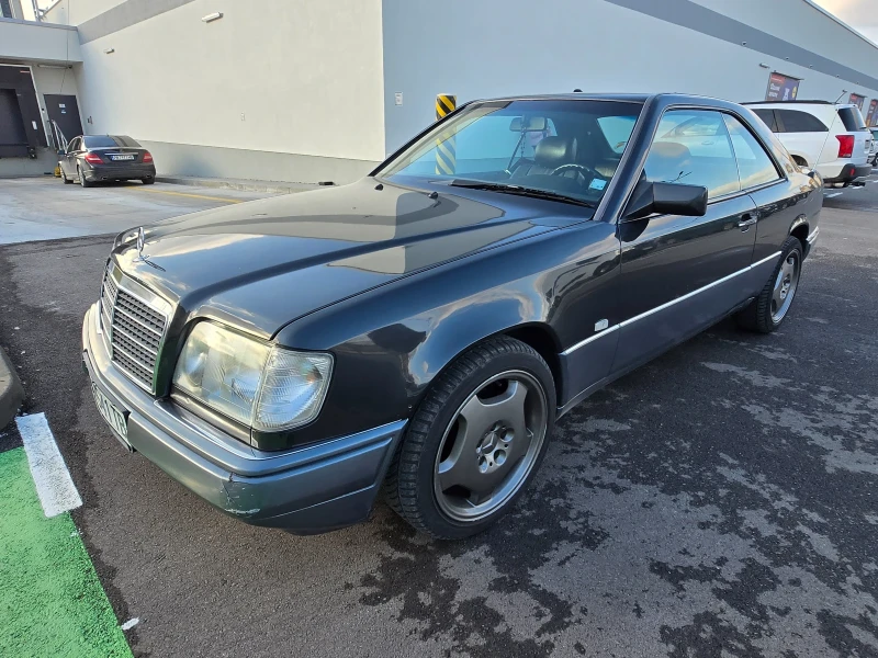 Mercedes-Benz 124 CE 220, снимка 3 - Автомобили и джипове - 53132811