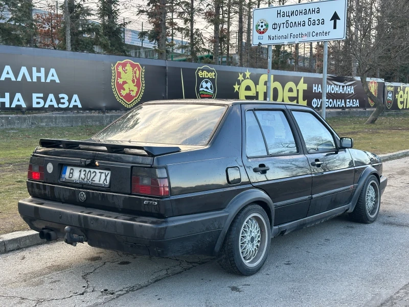 VW Jetta 1.6 GTD, снимка 4 - Автомобили и джипове - 53149829