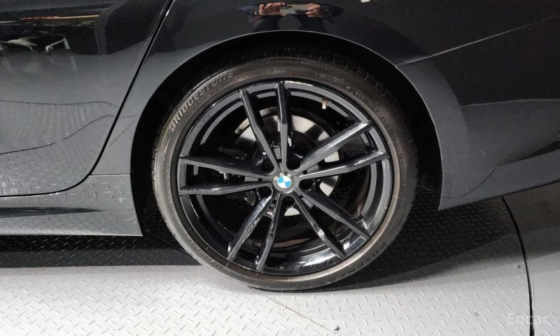 BMW 320, снимка 5 - Автомобили и джипове - 53179461