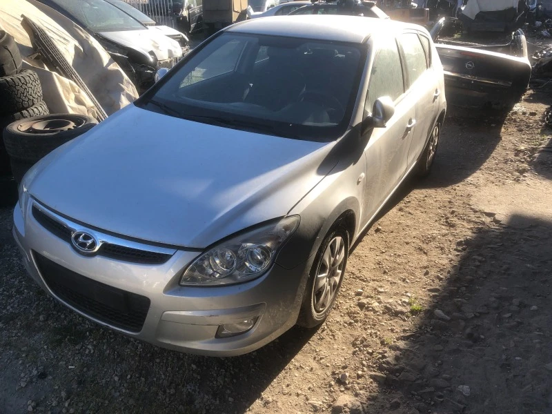 Hyundai I30 1.6 crdi - 11 лв. - 88688694 | Car24.bg