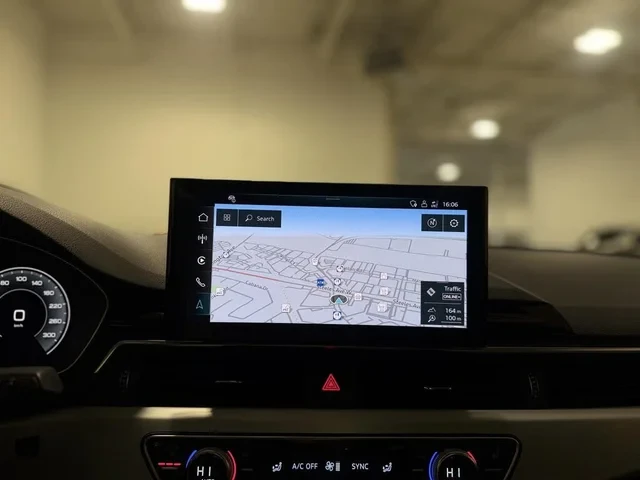 Audi A5 S Line 45 TFSI AWD* АвтоКредит* (ЦЕНА ДО БГ), снимка 13 - Автомобили и джипове - 53528657