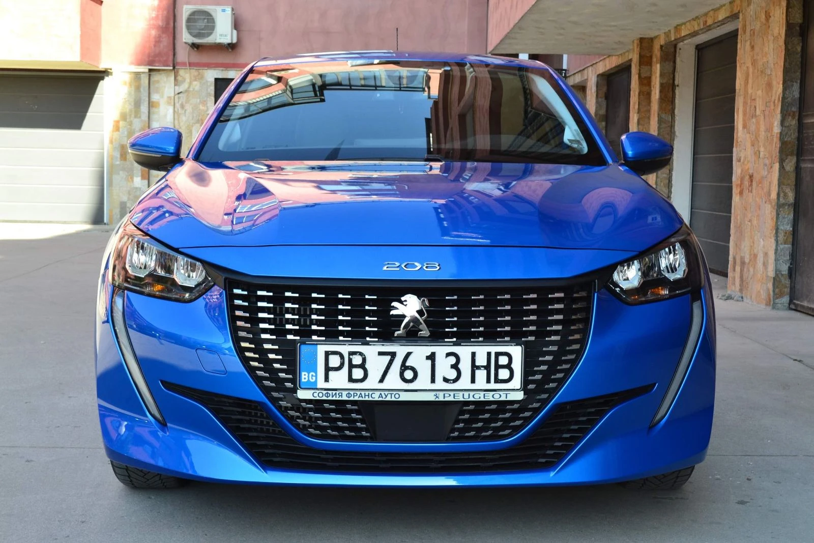 Peugeot 208, снимка 1
