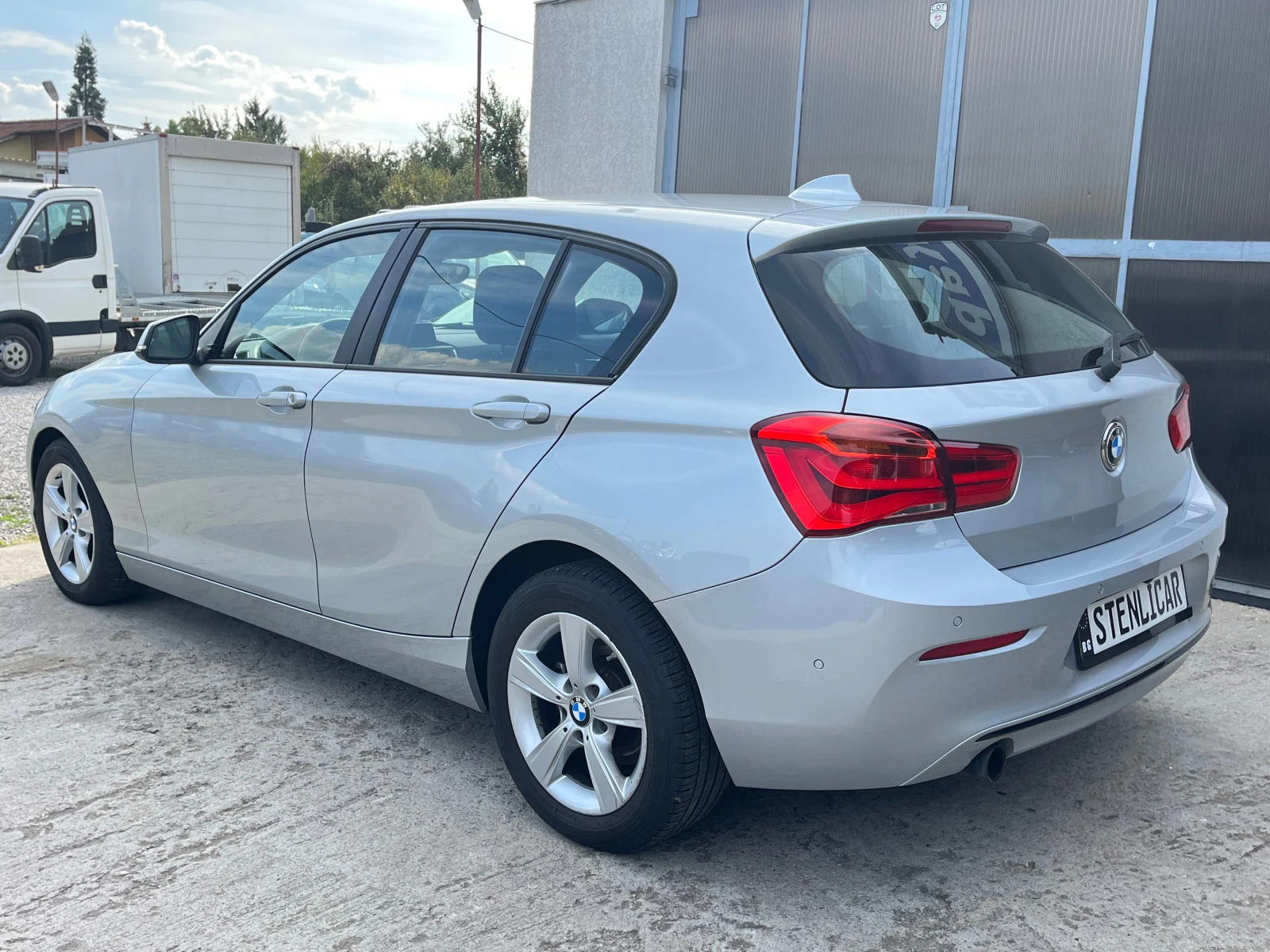 BMW 118  FACELIFT + LED + NAVI - изображение 8