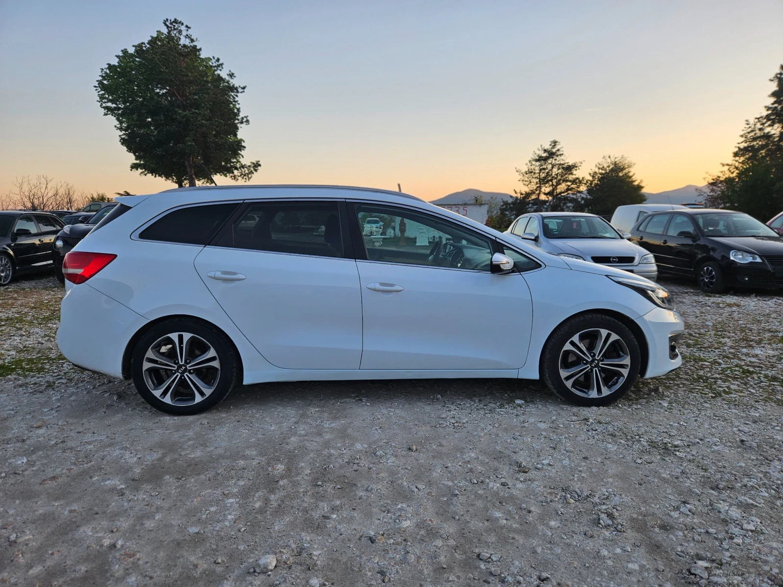 Kia Ceed 1.6/136К.С/FACELIFT/NAVI/ИСПАНИЯ  - изображение 7