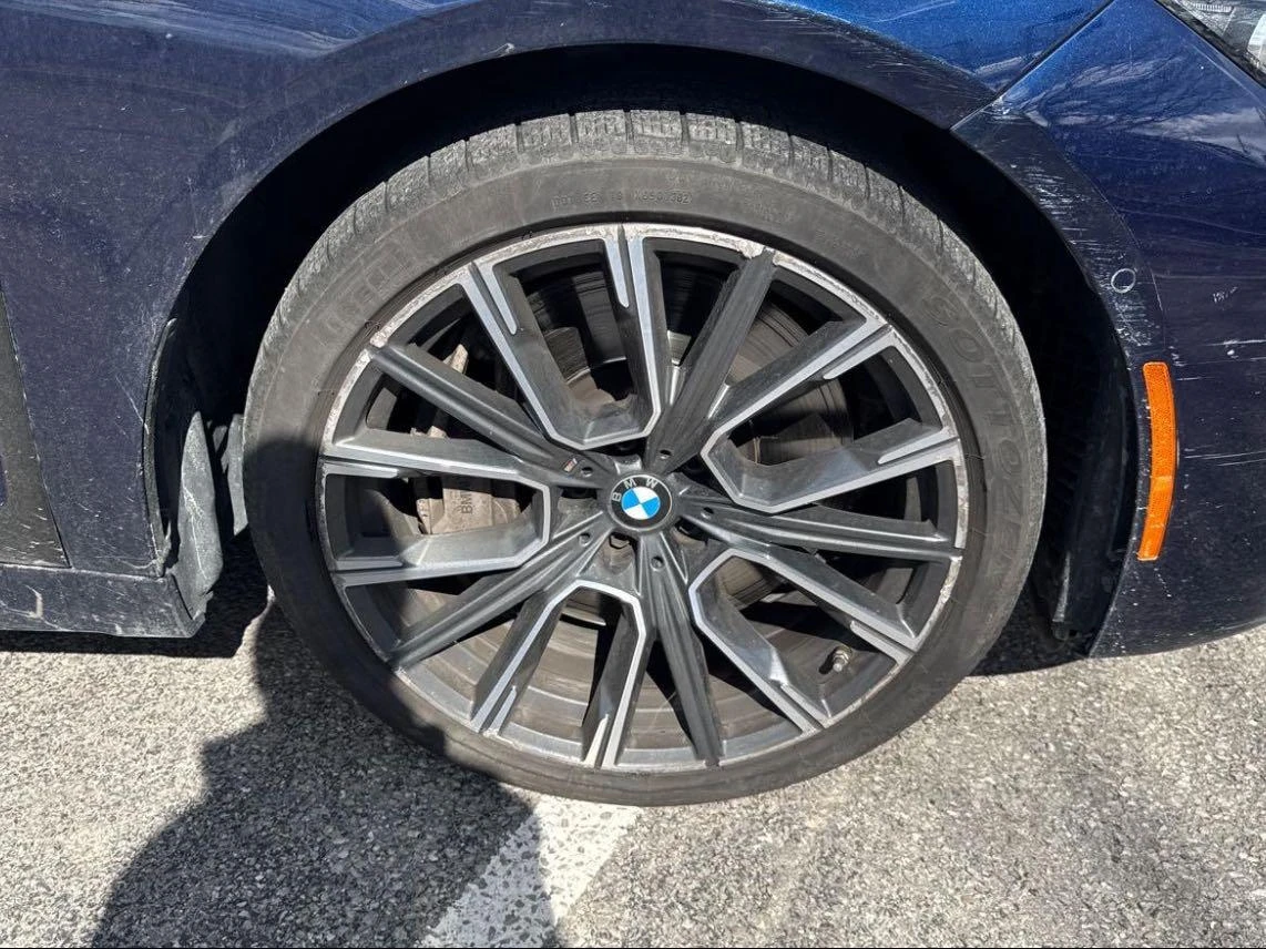 BMW 750 * xDrive * 4.4 * * АвтоКредит - изображение 6