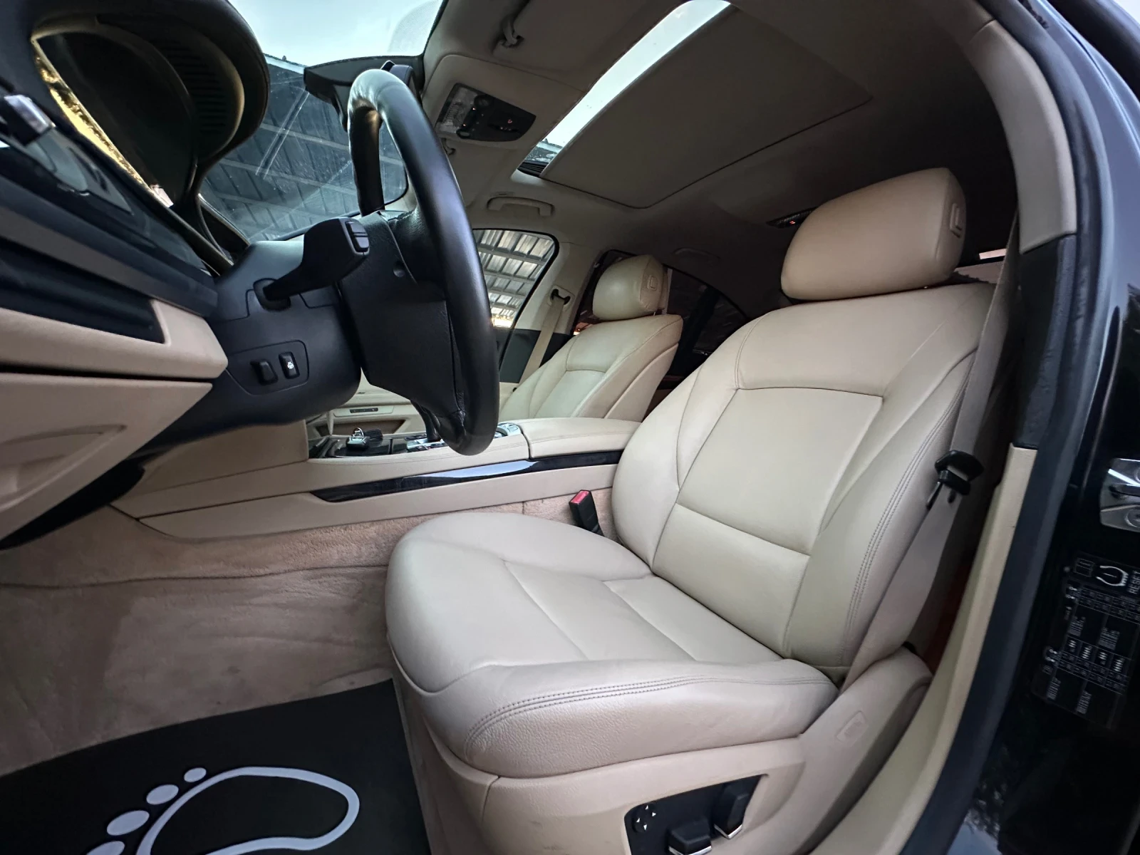 BMW 730 ВАКУМ* HEAD UP* KEYLESS* ПОДГРЕВ* BiXENON* 3.0D - изображение 9