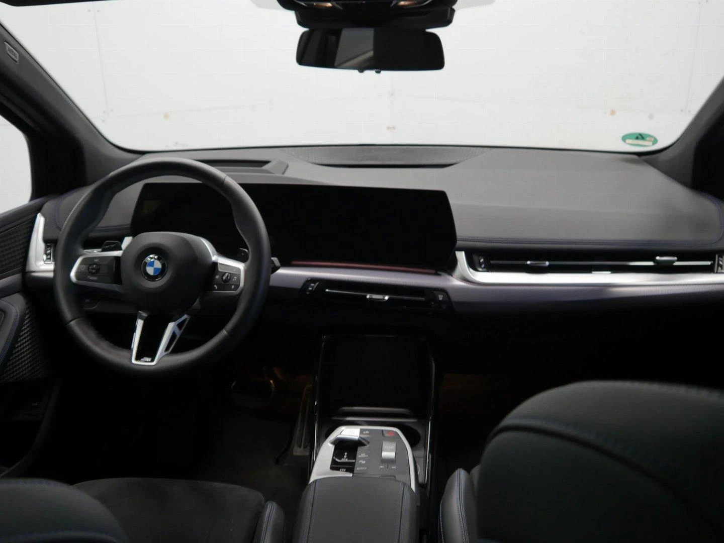 BMW 218 i Active Tourer Steptronic - изображение 5