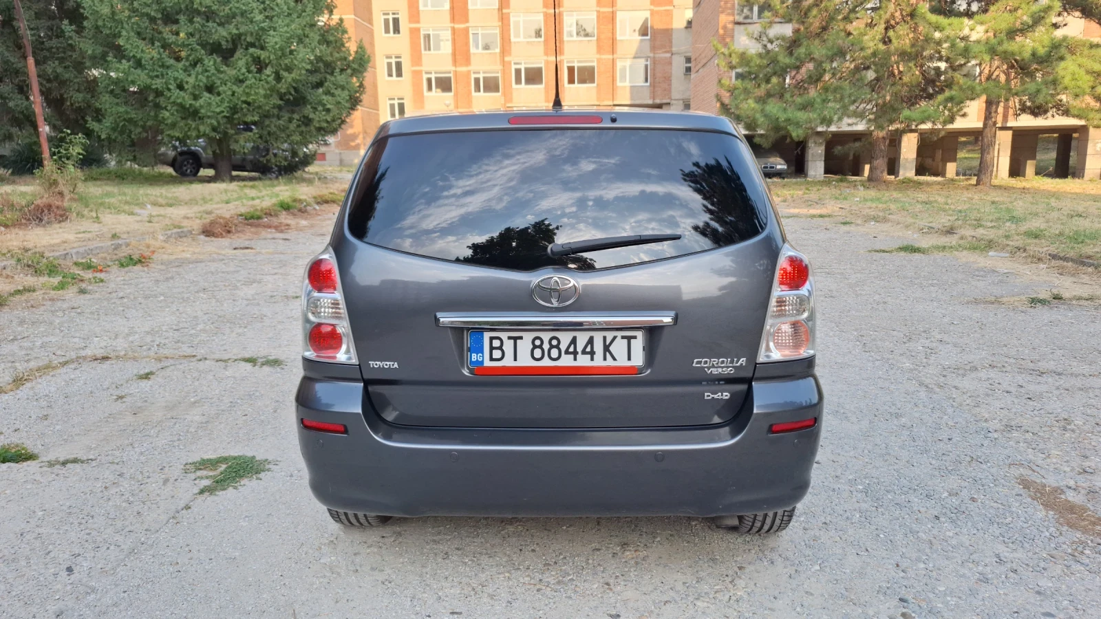 Toyota Corolla verso 2.2 136 к.с 6+ 1 - изображение 6