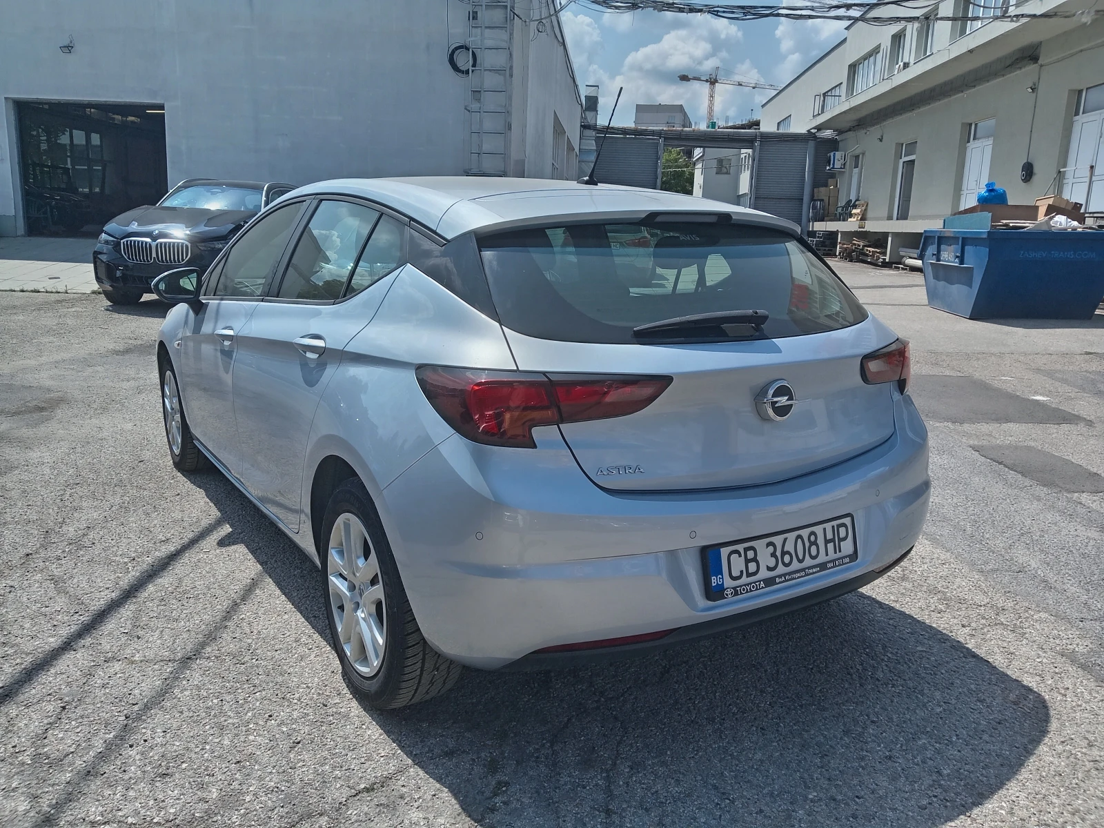 Opel Astra 1.4T Auto - изображение 4