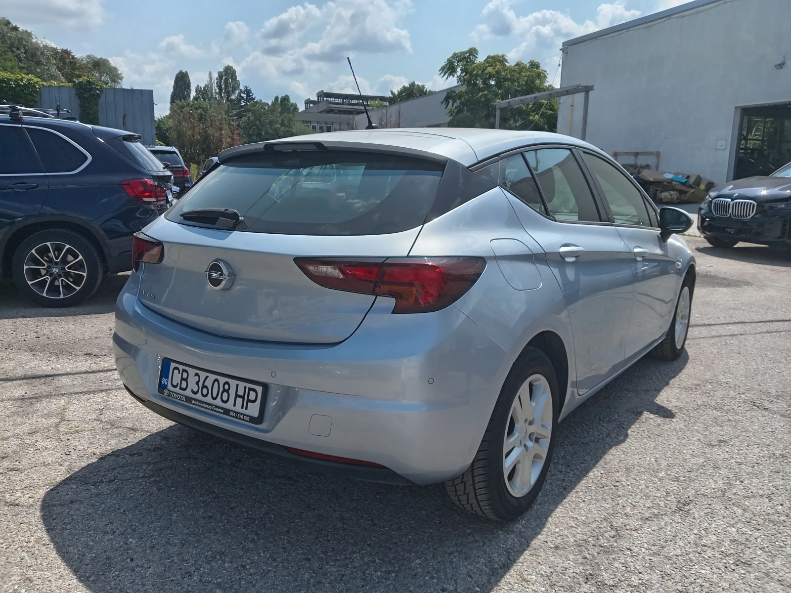Opel Astra 1.4T Auto - изображение 3