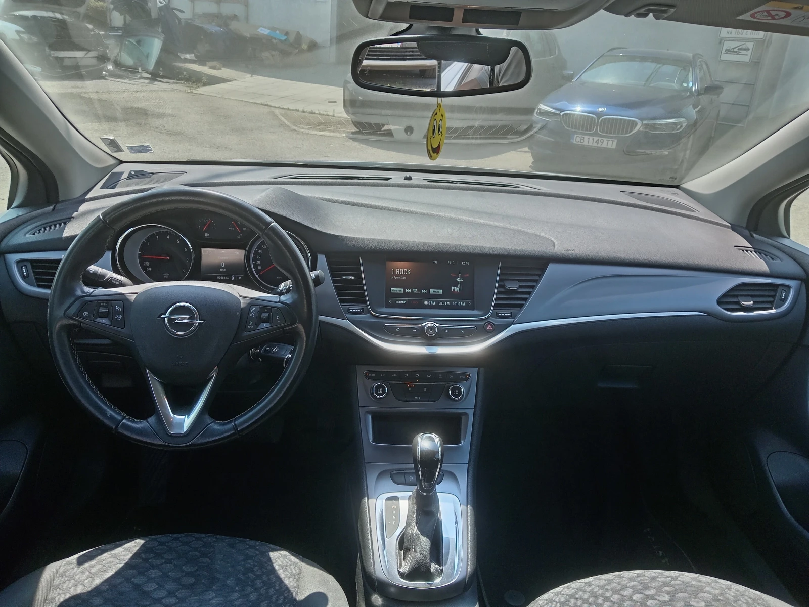 Opel Astra 1.4T Auto - изображение 9